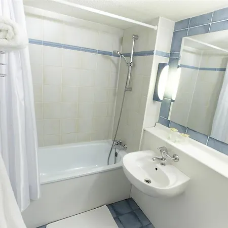 Campanile Sud Bezannes Szálloda 3*